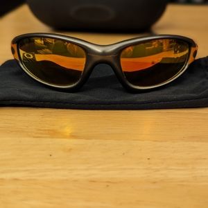 Oakley Straight Jacket Orange Flames